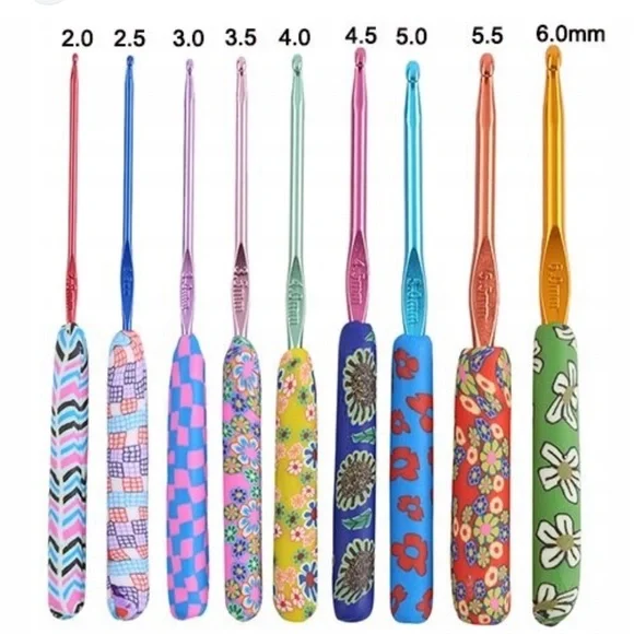 9Pcs Crochet Hook / Knitting Needles Set With Fancy Markings Handle - Picture 5 of 9